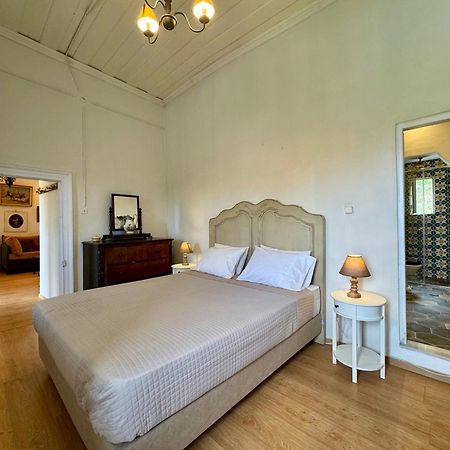 Marcora'S Historical Estate Guest House Strongyli  Exterior photo